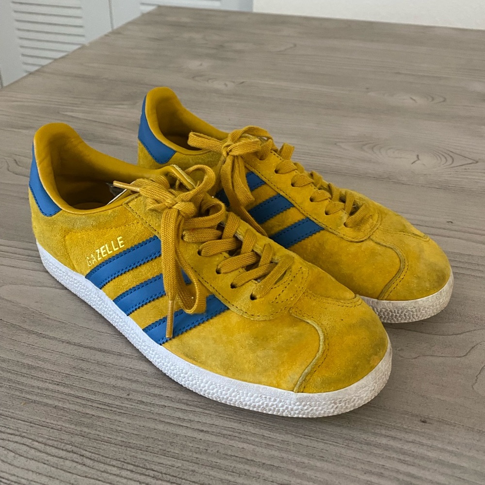 Adidas Gazelle Yellow & Blue Sneakers